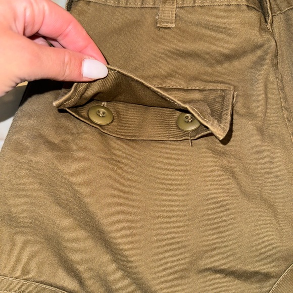 Cargo shorts - Picture 5 of 8